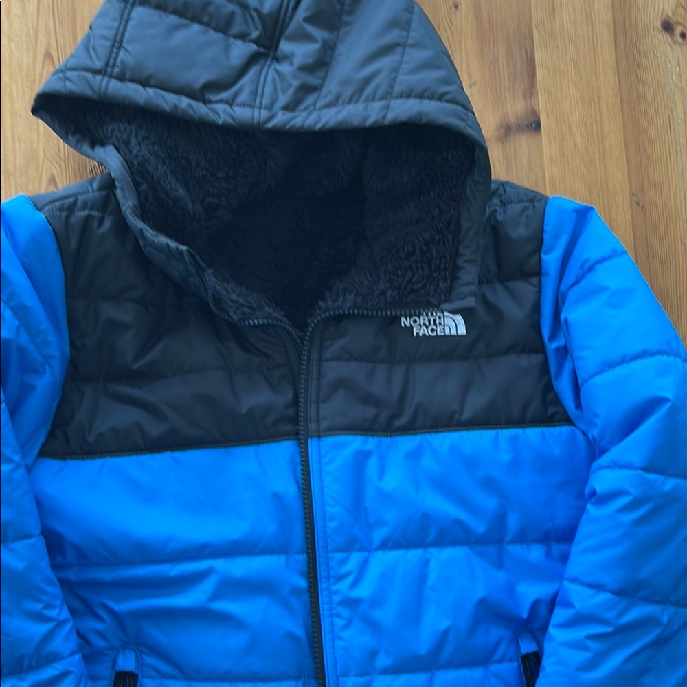 The North Face Reversible Hooded Puffy Jacket, Excellent Condition, Boy’s Large